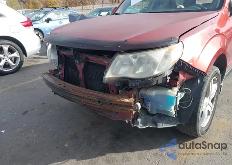 2010 Subaru Forester 2.5X Premium из США, поврежденный, VIN JF2SH6CC9AG760156